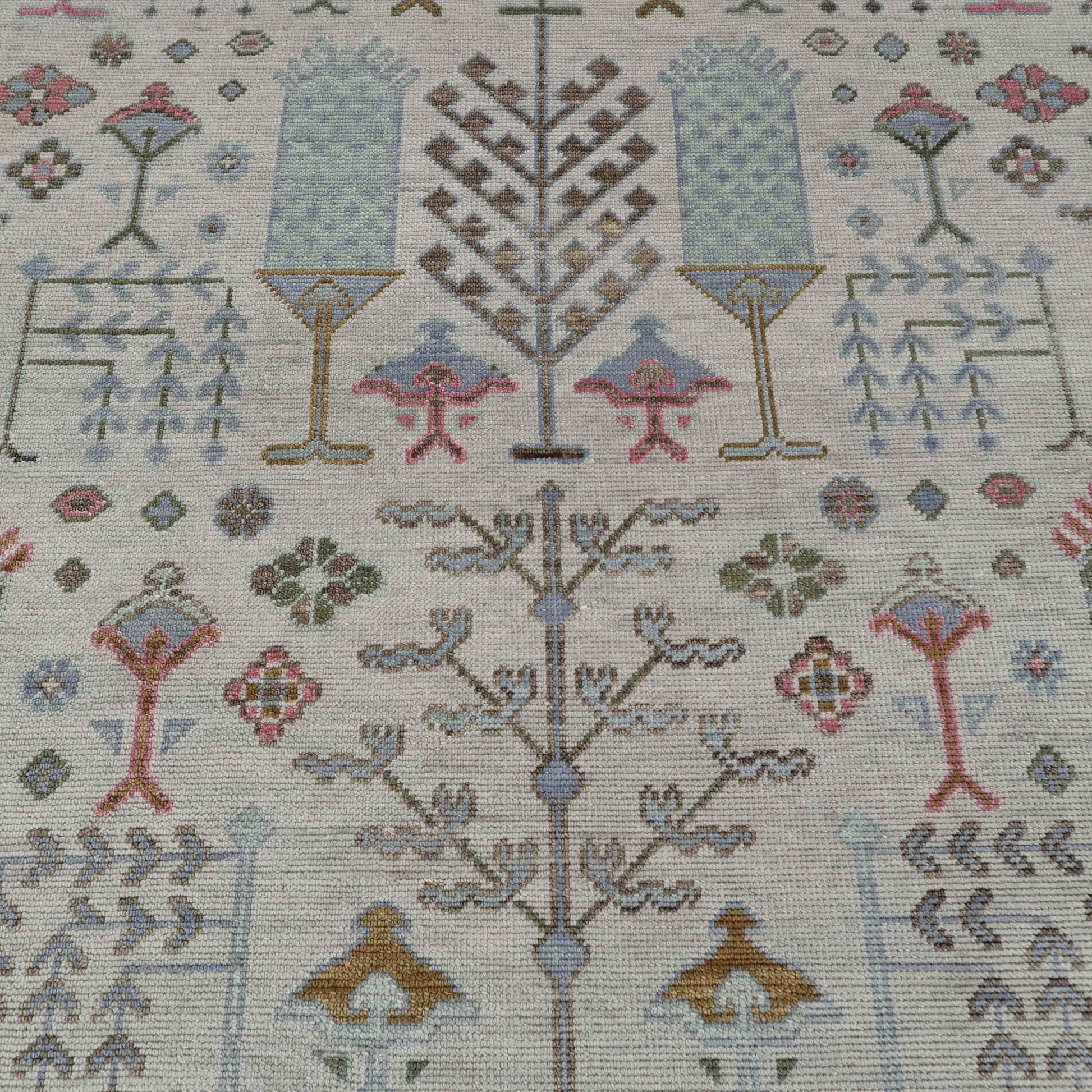 Handwoven wool texture on the Amelia area rug